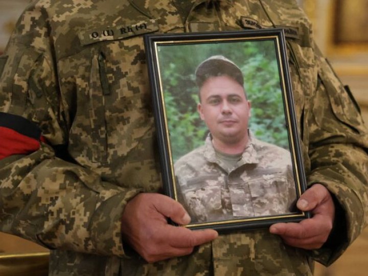 У Луцьку попрощалися з Героєм Андрієм Грицюком У Луцьку попрощалися з Героєм Андрієм Грицюком